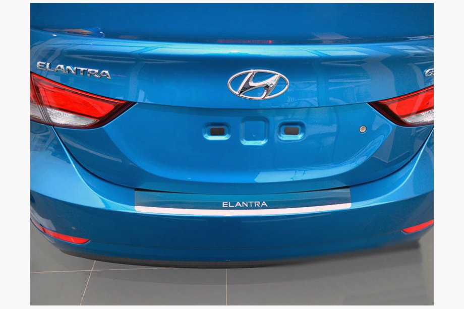Hyundai Elantra (MD/UD) 2011–2015 Takapuskurin suojalista taivutuksella Nataniko (2014-2015, ruostumaton teräs) Image