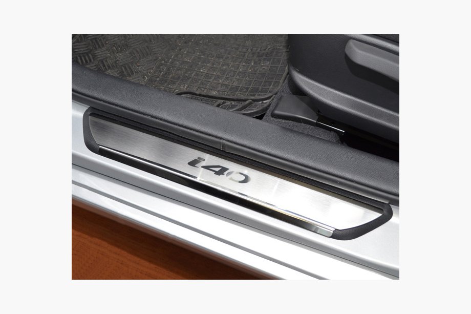 Hyundai i40 2011–2019 Natanika Premium kynnyslistat (4 kpl, ruostumaton teräs) Kuva 1