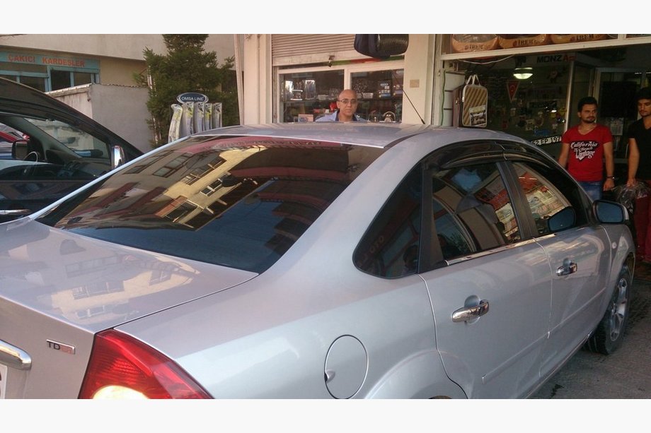 Ford Focus II 2008–2011 Sivulasin tuulisuojat SD/HB (4 kpl, Sunplex Sport) Kuva 4