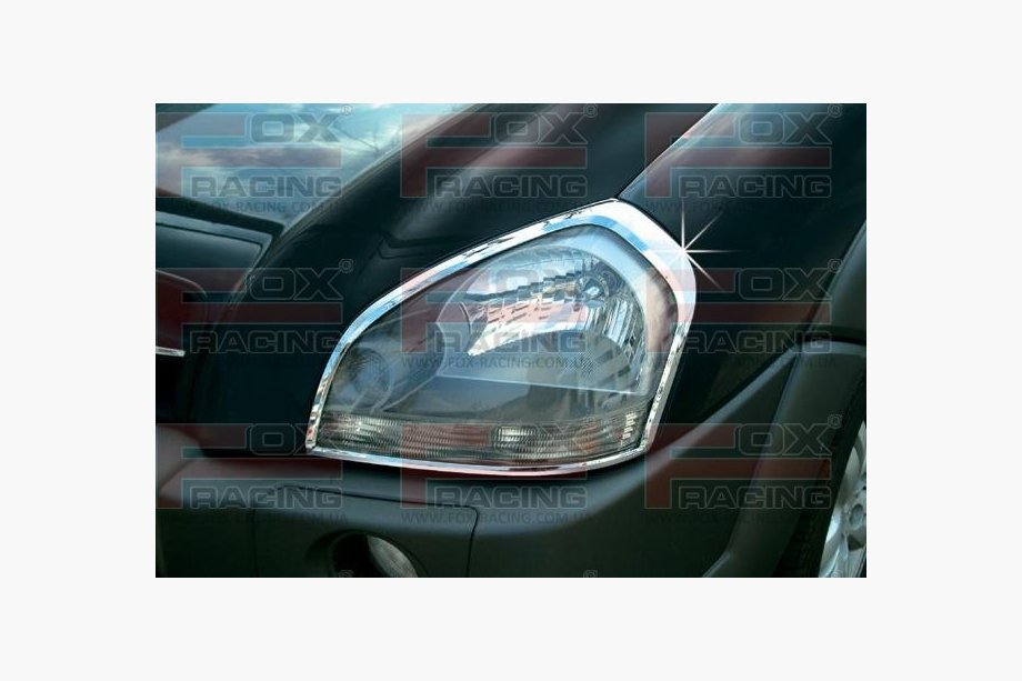 Hyundai Tucson JM 2004– Ajovalojen kromilistat (2 kpl, muovi) Image