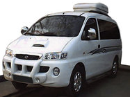 Hyundai H200, H1, Starex 1998–2007 Keskimmäinen etulippa sumuvalojen aukkoineen (maalattavaksi) kuva 1