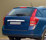 Kia Ceed 2007–2012 Rekisterikilven ylälista (SW, ruostumaton teräs) kuva 1