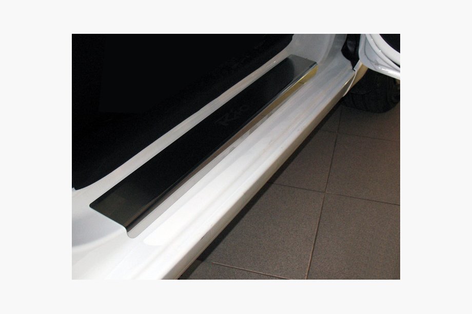 Lada Largus 2012– Nataniko ovikynnyslistat (4 kpl, ruostumaton teräs) Premium – 3M-teippi, 0,8 mm Image