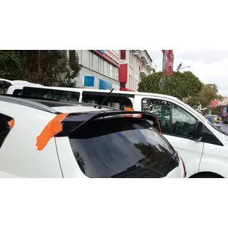 Meliset-spoileri (maalattavaksi) Kia Sportage 2010–2015 kuva 2