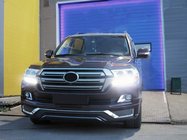 Toyota Land Cruiser 200 2007–2021 Korisarja 2016↗ (Modelista V3) Musta väri kuva 1