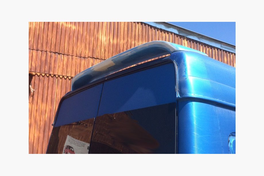 Mercedes Sprinter W901/902/903/904/905 1995–2006 Takaspoileri Isikli (maalattavaksi) Image