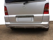 Mercedes Vito W638 1996–2003 Takapuskurin suojalista (maalattava) kuva 2