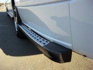 Volkswagen Crafter 2006–2016 DOT-Line sivuaskelmat takapyörän taakse (2 kpl, alumiini) kuva 1