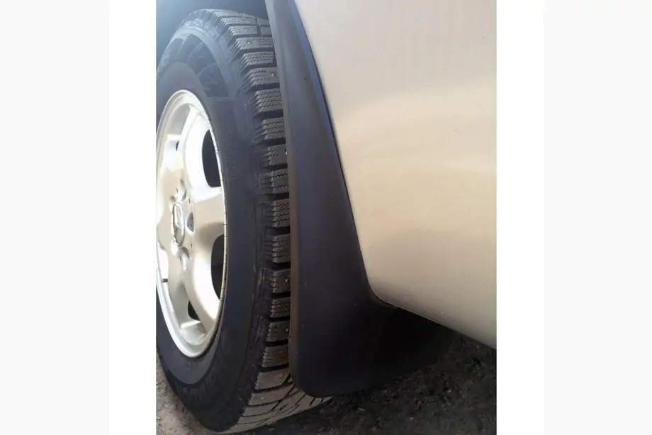 Mercedes Viano 2004–2014 Alkuperäiset roiskeläpät (4 kpl) Image