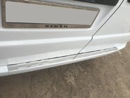 Mercedes Vito W639 2004–2014 Takapuskurin suojalista ilman taivutusta (Carmos, ruostumaton teräs) kuva 1