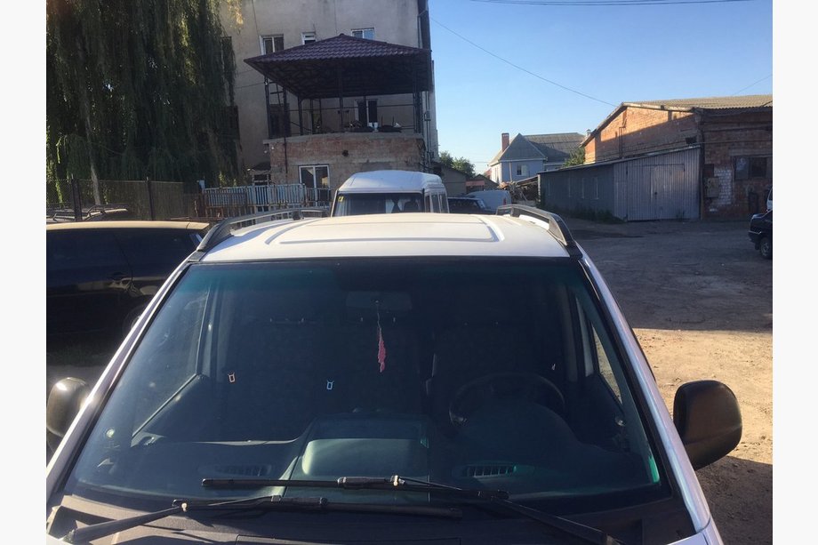 Mercedes Vito W639 2004–2014 Mustat kattokaiteet Skyport (täysmetalli) Lyhyt akseliväli (SHORT) Kuva 19