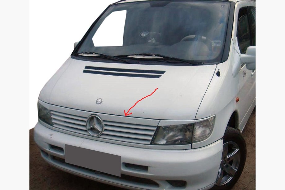 Mercedes Vito W638 1996–2003 Etusäleikön lista (muovi) Mattamusta Image