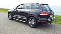 Volkswagen Touareg 2010–2018 OEM-tyyliset sivuastinlaudat V1 (2 kpl, alumiini) kuva 2