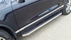 Volkswagen Touareg 2010–2018 OEM-tyyliset sivuastinlaudat V1 (2 kpl, alumiini) kuva 1