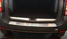 Dacia Duster 2008–2018 Takapuskurin suojalista Nathaniko, taivutettu reunus (ruostumaton teräs) kuva 1