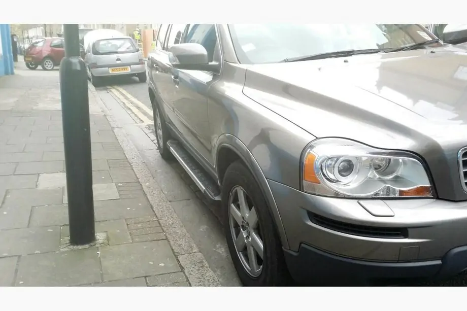 Volvo XC90 2002–2014 RedLine V1 sivuportaat (2 kpl, alumiini) Image