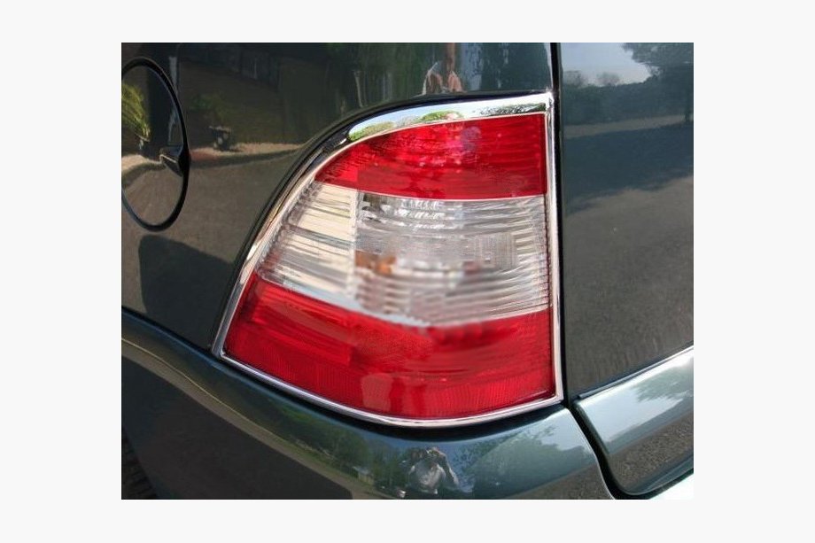 Mercedes ML W163 1997–2005 Takavalojen peitelistat (2 kpl, muovi) Image