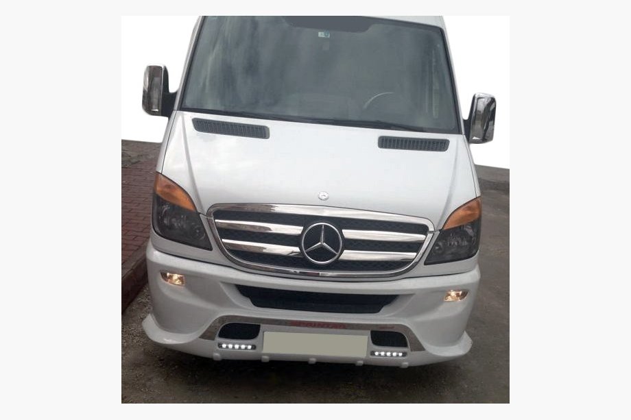Mercedes Sprinter W906 2006–2018 Etusäleikön listat (2006-2013, ruostumaton teräs) Kuva 6