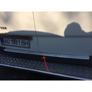 Mattapintainen takapuskurin suojalista (Omsa, ruostumaton teräs) kuva 2