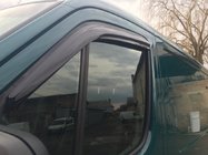 Mercedes Sprinter W906 2006–2018 Liimattavat ikkunadeflektorit (2 kpl, Aomis) kuva 2