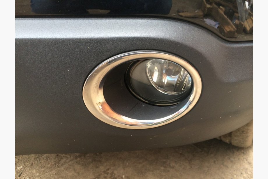 Nissan Qashqai 2007–2010 Sumuvalojen kehyslistat (2 kpl, ruostumaton teräs) Image