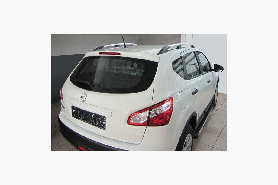 Nissan Qashqai 2007–2010 Kromatut kattokaiteet Metallijalat Kuva 3