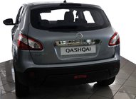Nissan Qashqai 2010–2014 Rekisterikilven ylälista (ruostumaton teräs) Ilman painiketta, OmsaLine - italialaista ruostumatonta terästä kuva 1