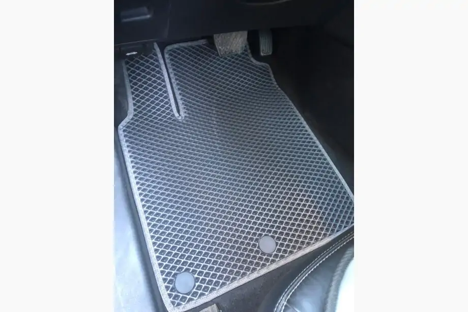 Nissan Qashqai 2007–2010 Automatot (EVA, mustat) Image