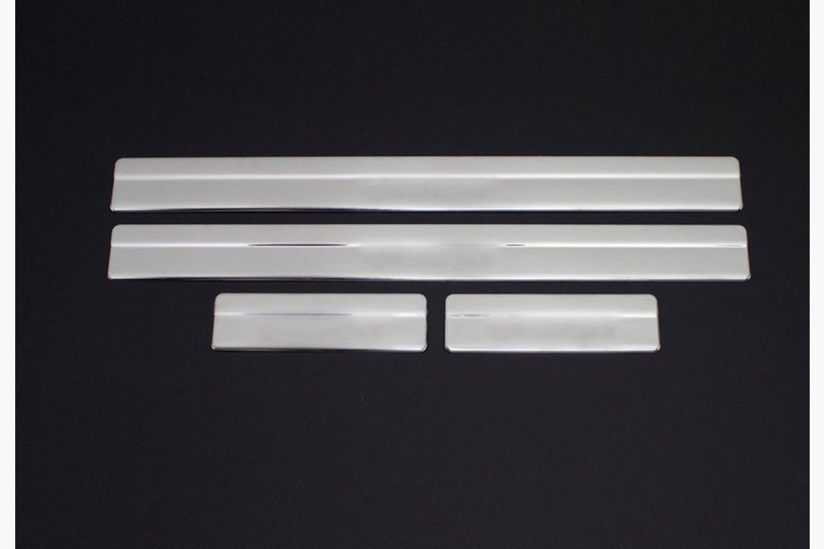 Nissan Navara 2006–2015 OmsaLine kynnyslistat (4 kpl, ruostumaton teräs) Image