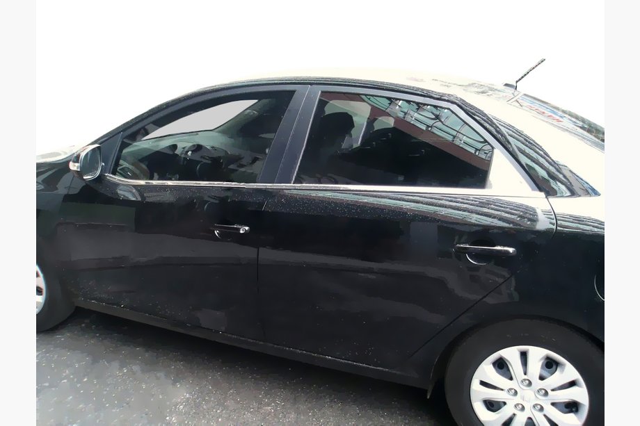Kia Cerato 2 2010–2013 Ikkunankehyslistat (4 kpl, ruostumaton teräs) Image