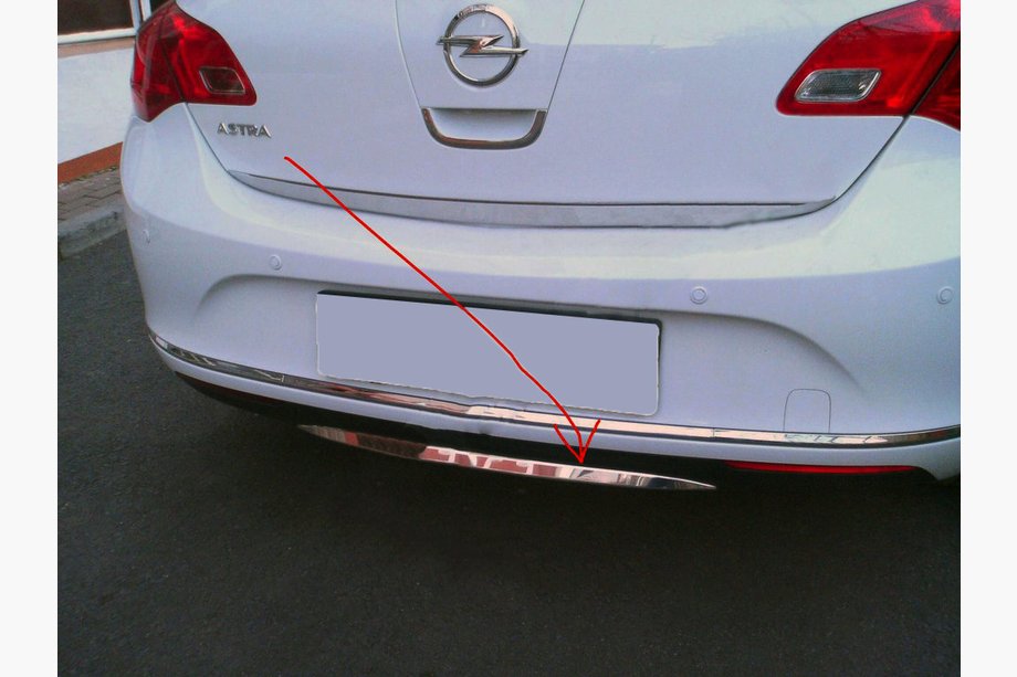 Opel Astra J 2009–2015 Takapuskurin suojalista (ruostumaton teräs) Image