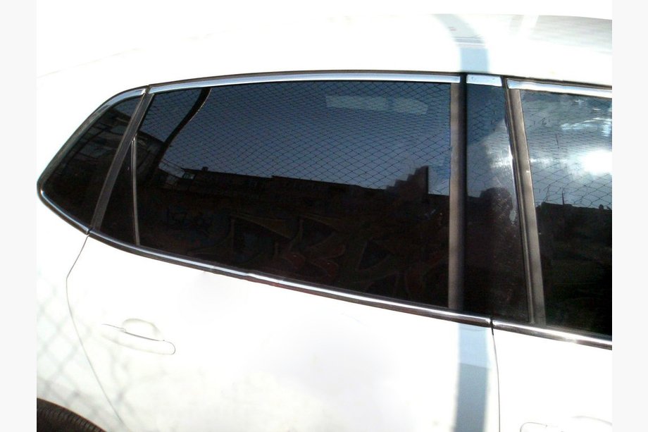 Volkswagen Polo 2010–2017 Täysi ikkunakehyslistasarja HB (6 kpl, ruostumaton teräs) Image