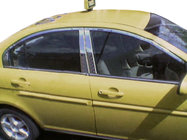 Hyundai Accent 2006–2010 Ovipilarien listat (ruostumaton teräs) kuva 1