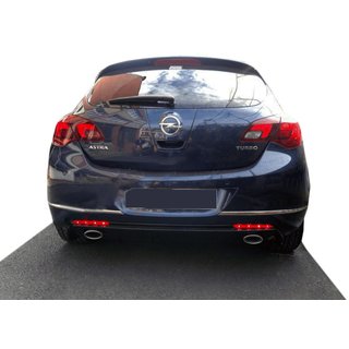 Takapuskurin reunan suojalista (RST) Opel Astra J 2009–2015