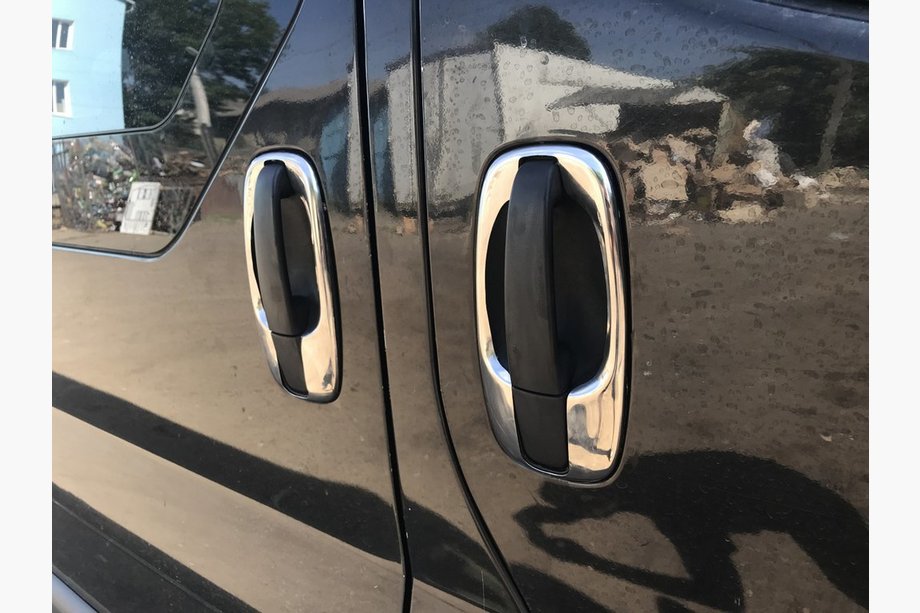 Opel Vivaro 2001–2015 Ovenkahvojen kehykset (4 kpl, ruostumaton teräs) Image