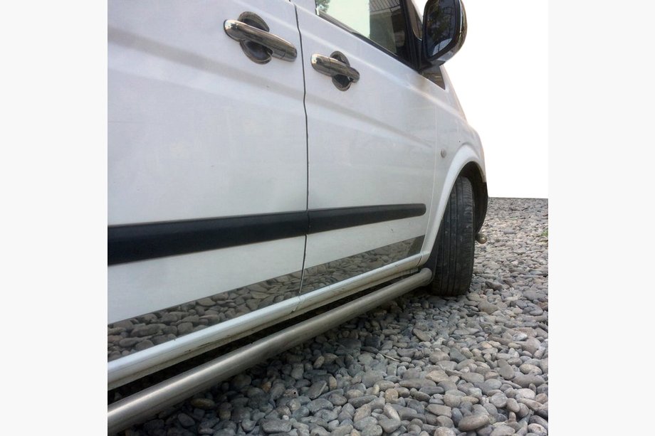 Mercedes Viano 2004–2014 Ovien reunalistat (oven reunaan, 8 osaa, ruostumatonta terästä) Image