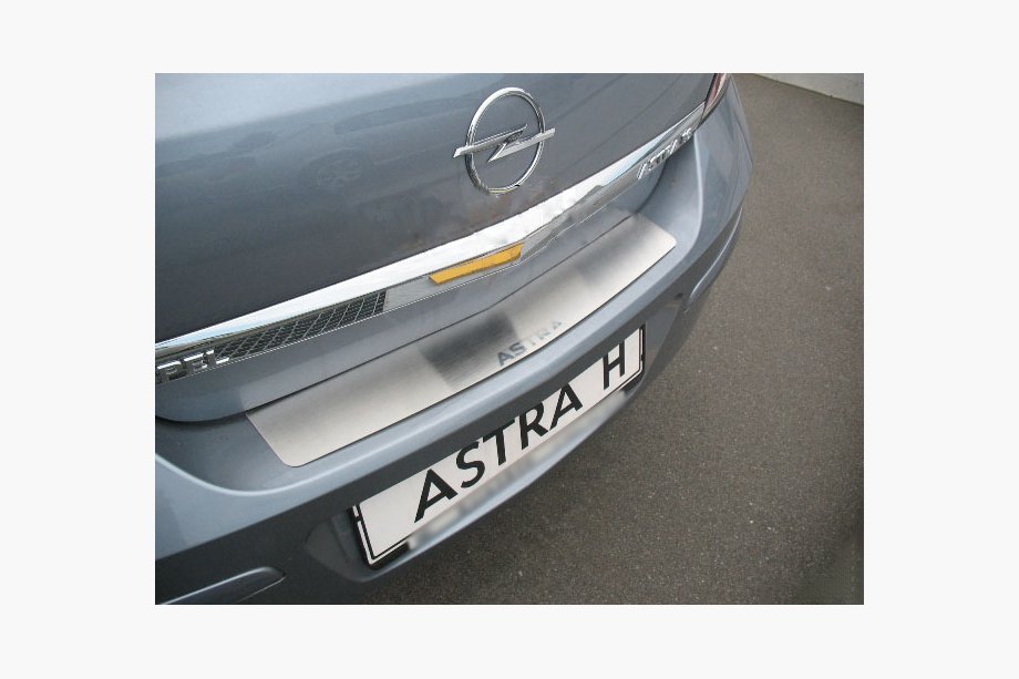Opel Astra H 2004–2013 Takapuskurin suojalista Nataniko (ruostumaton teräs) Image