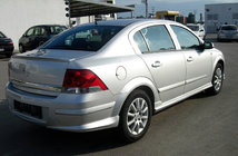 Opel Astra H 2004–2013 Taka-aladiffuusori Sedan (maalattava) kuva 2