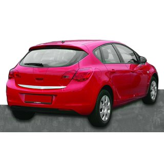 Takalaukun reunalista (RST) Opel Astra J 2009–2015 kuva 1