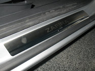 Opel Zafira B 2005–2011 Nataniko ovikynnyslistat (4 kpl, ruostumaton teräs) kuva 1