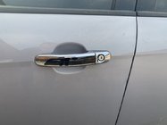 Ford C-Max/Grand C-Max 2010–2019 Ovenkahvojen suojakuoret mustalla raidalla (4 kpl, ABS-muovi) kuva 2