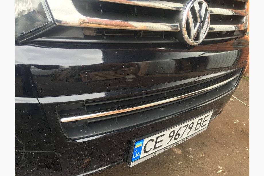 Volkswagen T5 2010–2015 Puskurin säleikön suojalista (ruostumaton teräs) OmsaLine – italialainen ruostumaton teräs Kuva 3