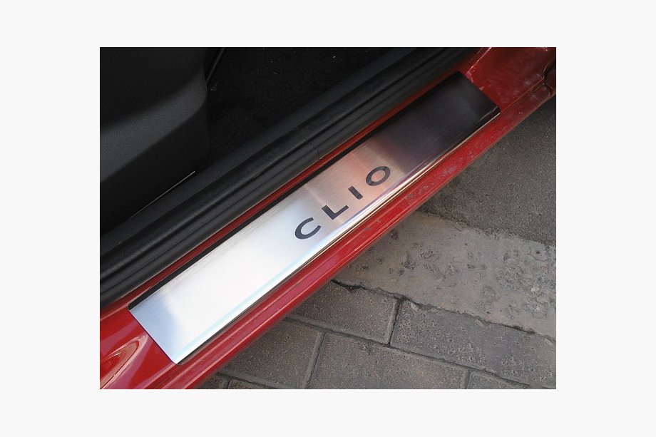 Renault Clio III 2005–2012 Nataniko ovikynnyslistat (4 kpl, ruostumaton teräs) Image