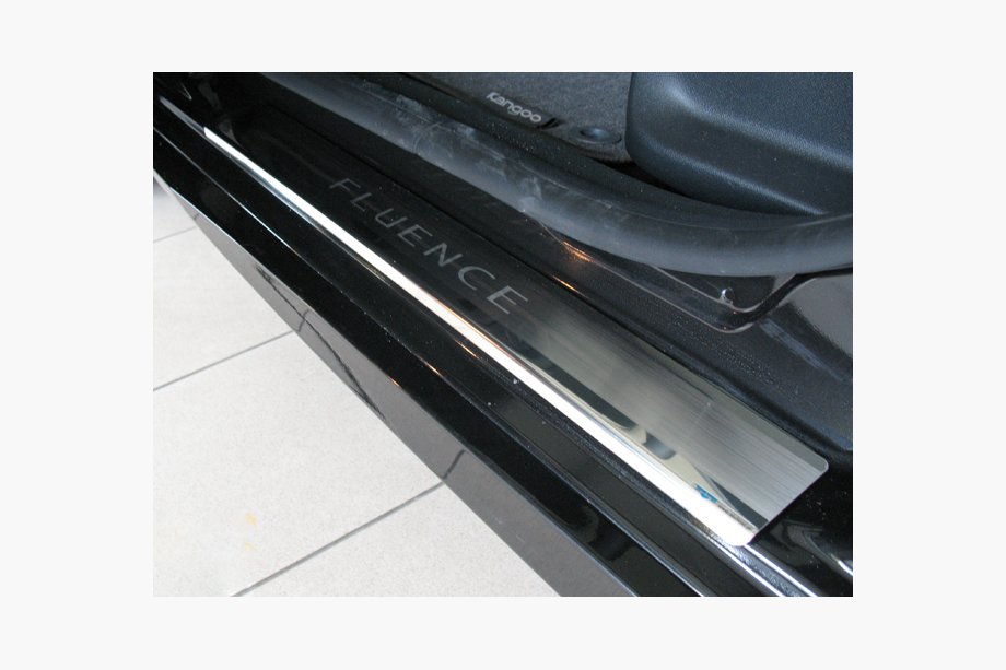 Renault Fluence 2009–2016 Nataniko ovikynnyslistat (4 kpl, ruostumaton teräs) Image