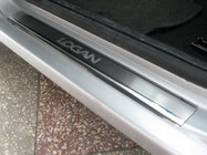Renault Logan MCV 2005–2013 Nataniko ovikynnyslistat (4 kpl, ruostumaton teräs) kuva 1