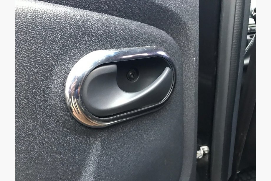 Renault Megane II 2004–2009 Carmos sisäovenkahvojen kromisuojat (4 kpl, ruostumaton teräs) Image