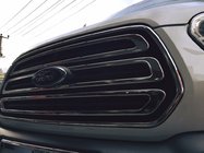 Ford Transit 2014– Jäähdyttimensäleikön listat (2014-2018, 3 kpl, ruostumaton teräs) kuva 4