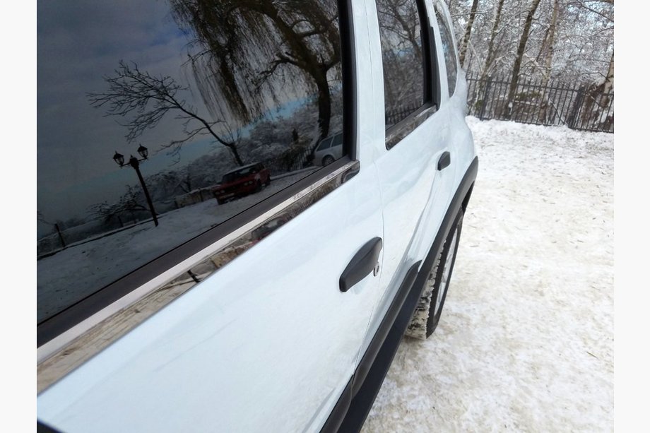 Renault Duster 2008–2017 Ikkunalista Musta Kromi (4 kpl, ruostumaton teräs) Image