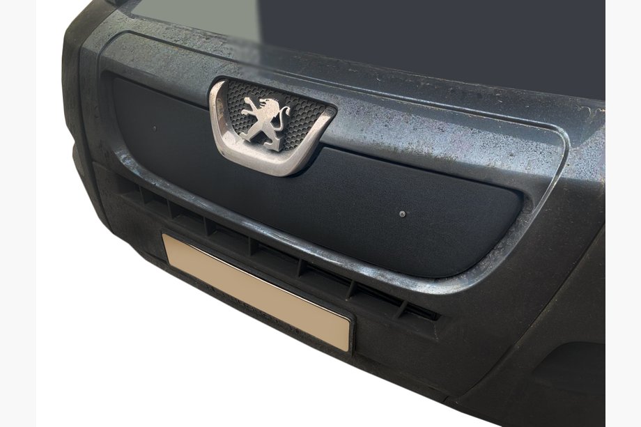 Peugeot Boxer 2006–2025 Talvisäleikkö (2006-2014) Matta Image