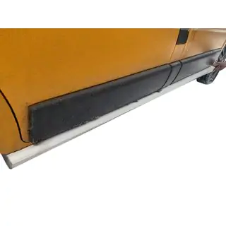 Muoviset sivuhelmat (lyhyt akseliväli, 2 kpl, maalattavaksi) Nissan Primastar 2002–2014 kuva 1